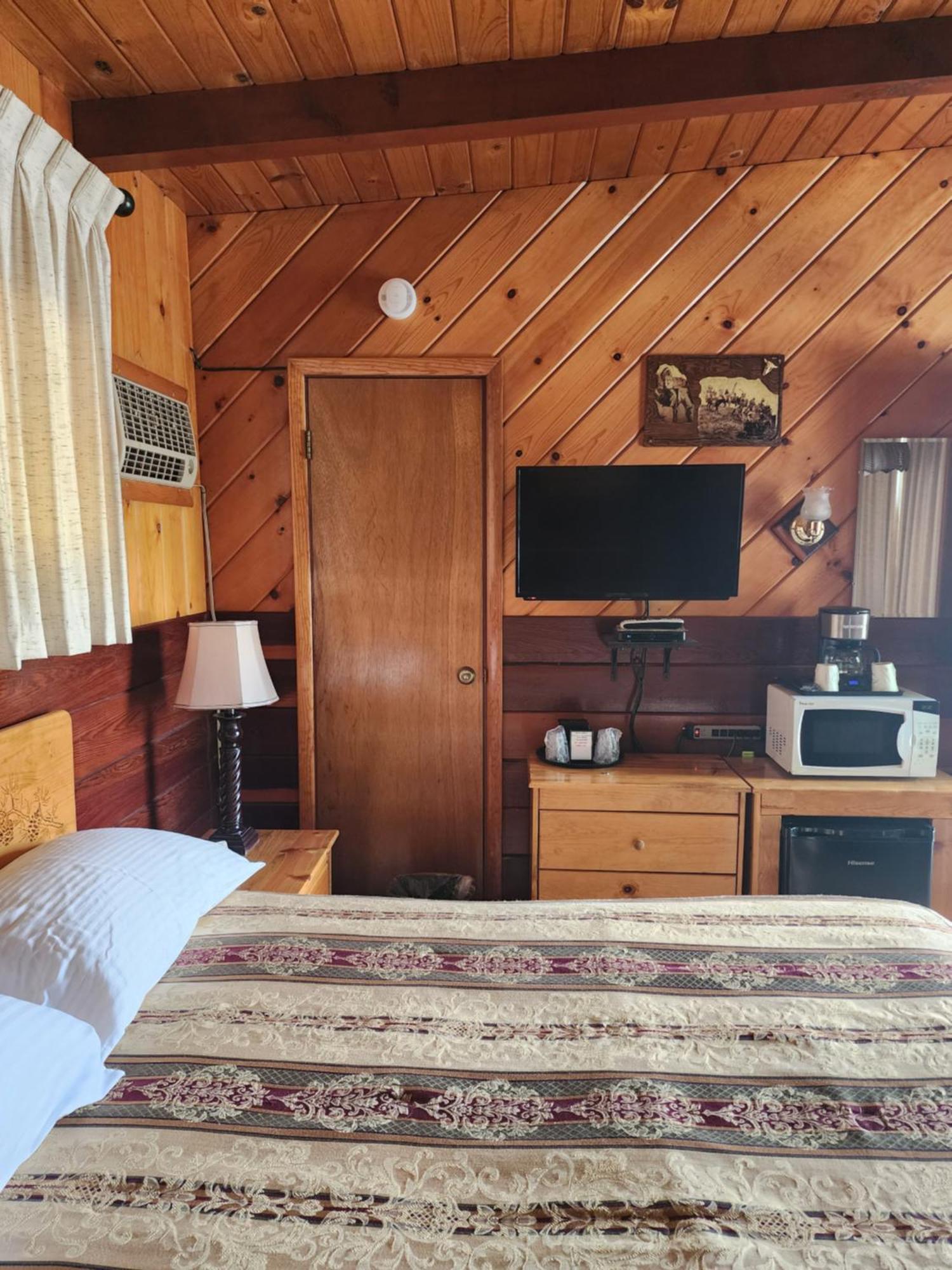 Toiyabe Motel Walker Екстериор снимка